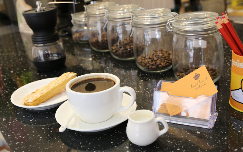 左手咖啡_Left hand coffee