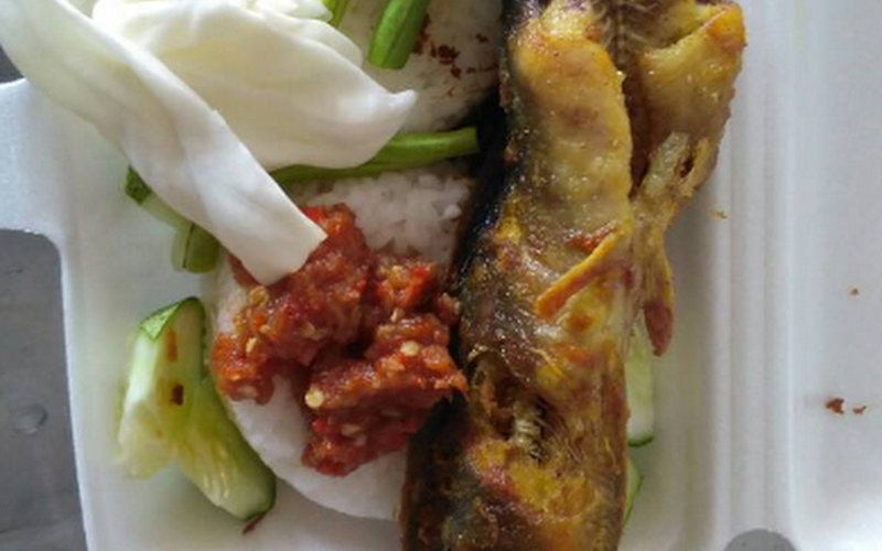 NASI KUKUS KAMPUNG BARU