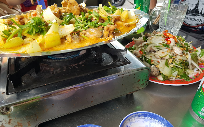 Lẩu ếch Cô Tư (Tư Mai cũ).