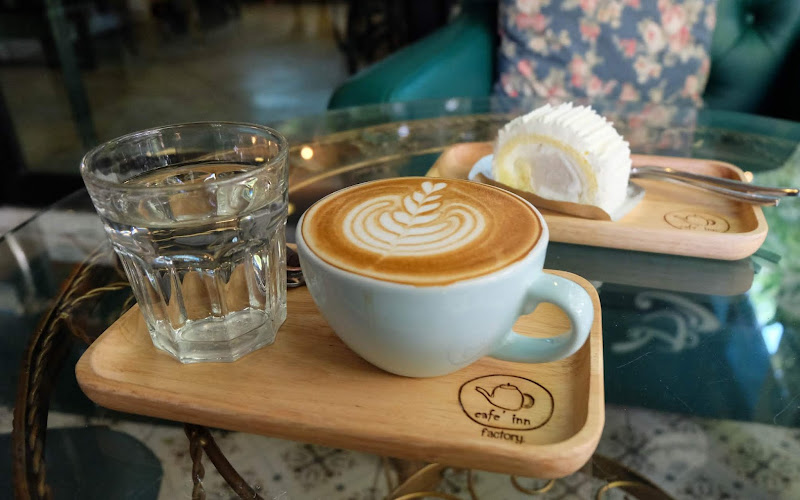 カフェ イン ファクトリー
