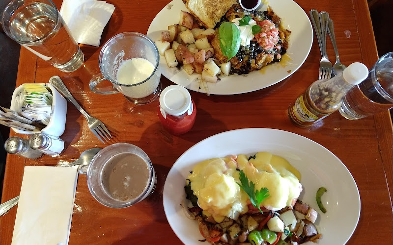 Wave Street Cafe