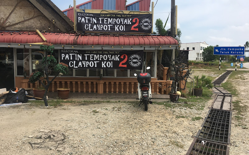 Restaurant PATIN TEMPOYAK CLAYPOT KOI 2
