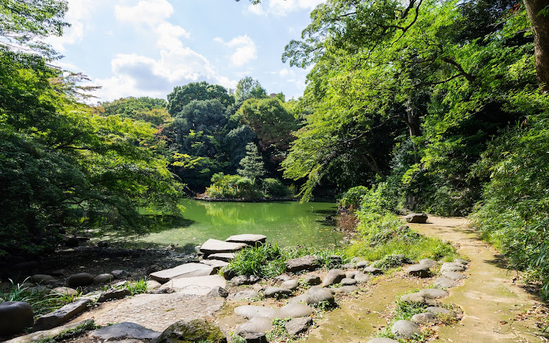 산시로노이케