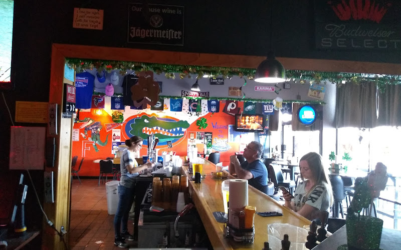 Somewhere Sports Bar & Grill