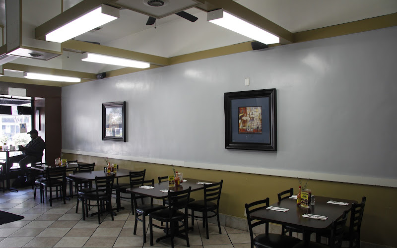 Rusty Pot Café