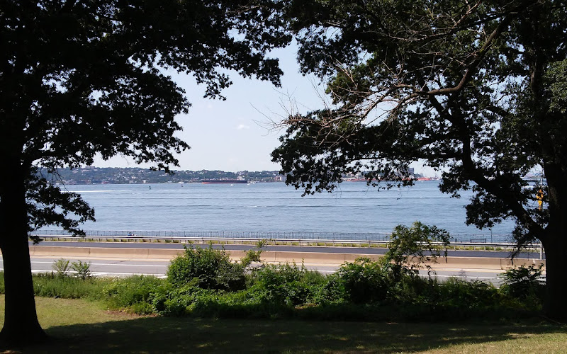Narrows Botanical Gardens