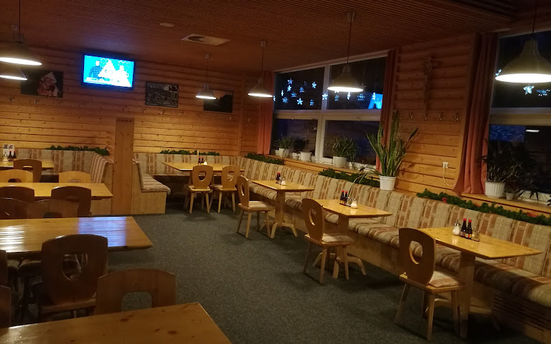 Nahoru Resort Monínec | Restaurace M2