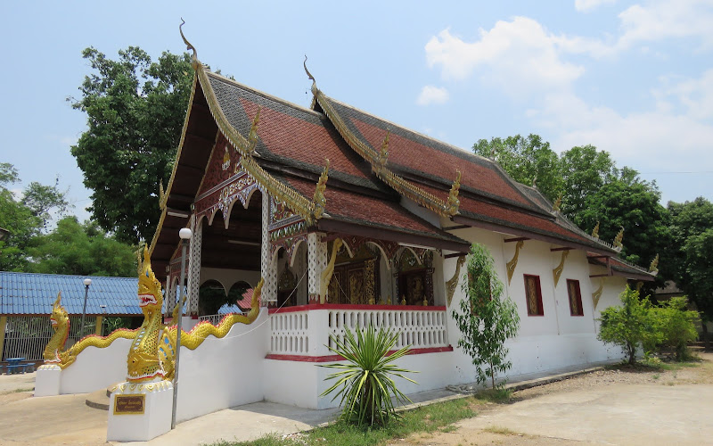 Wat Saen Thong