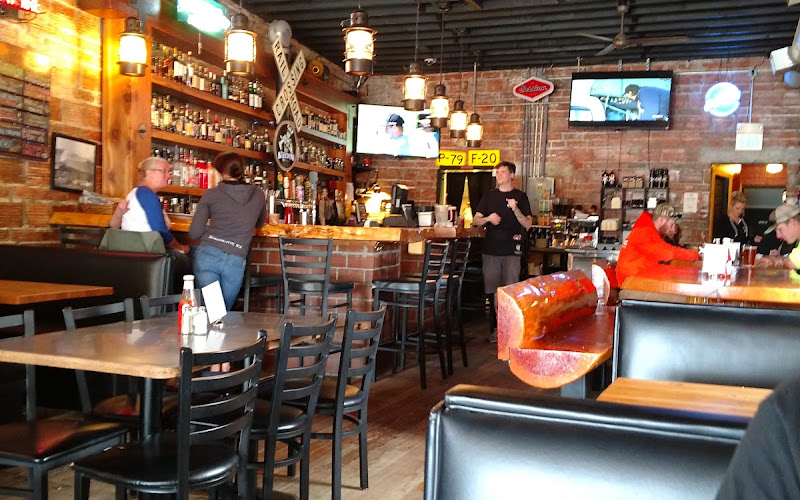 Train Wreck Bar & Grill