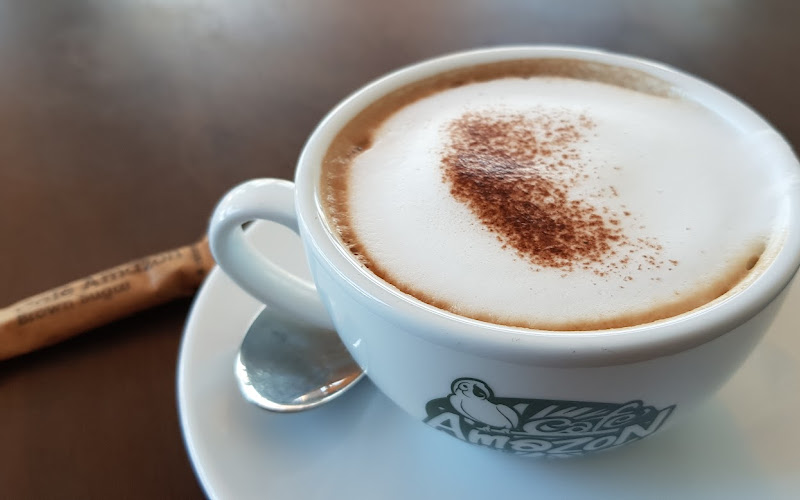 Café Amazon สาขา PTT กิ่งแก้ว 13