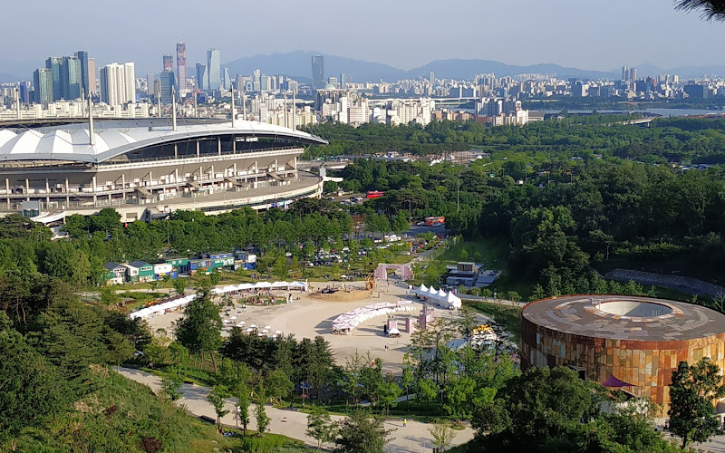 Oil Tank Culture Park