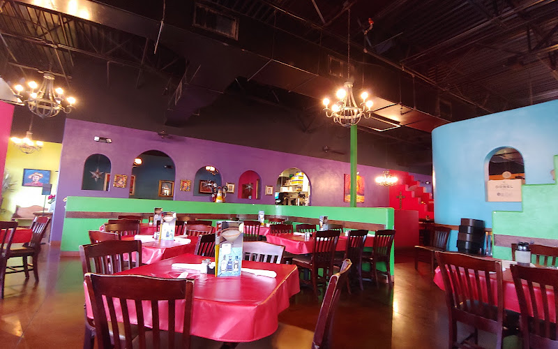Ajuúa! Mexican Grill Patio Bar