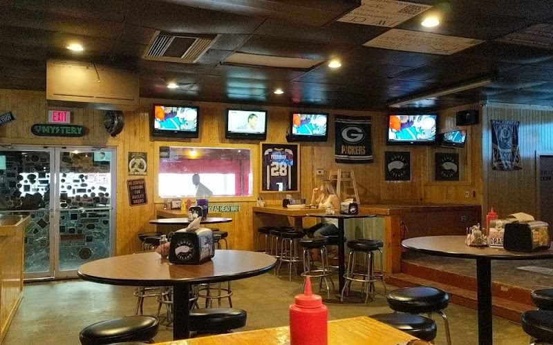 Hoss's Deli - Seafood & Oyster Bar