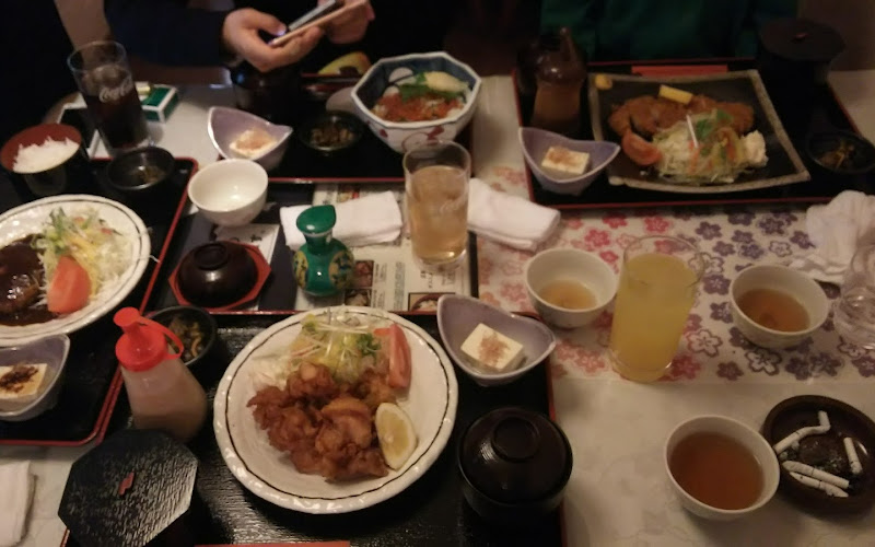 旨い食処あごら Umai Kuidokoro Agora