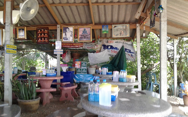 ครัวลุงดำ ท้าลอง