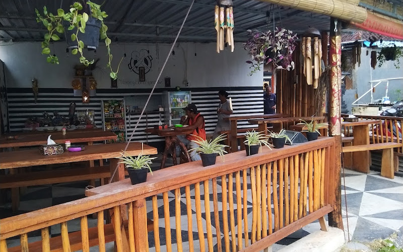 Waroeng Home Nyaman Ibe