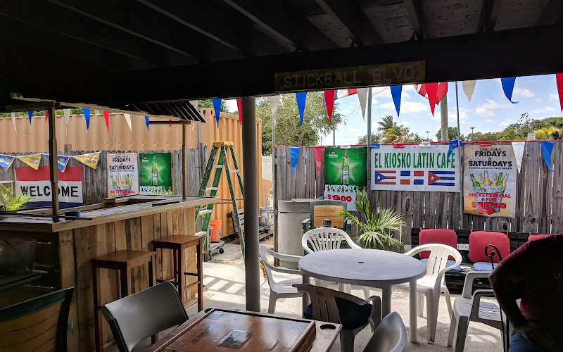El Kiosko Latin Cafe