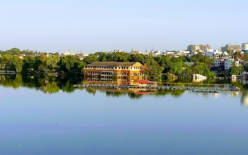 Khatlapura Scenic Lake Point