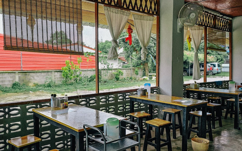 ร้านลาบยายสวย