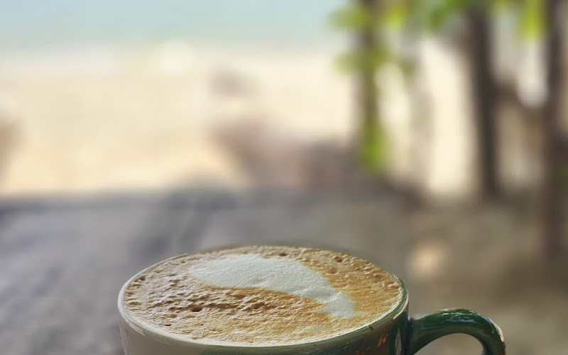 フロー ビーチ カフェ