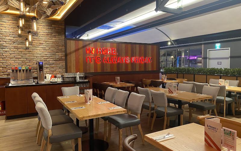TGI FRIDAYS 星期五美式餐廳 裕隆城餐廳