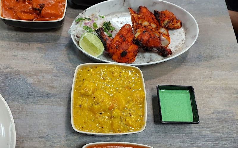 Spiced Palace (Longxiang Building)