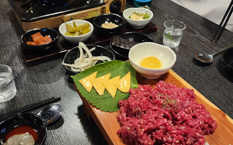 육회지존포승공단점