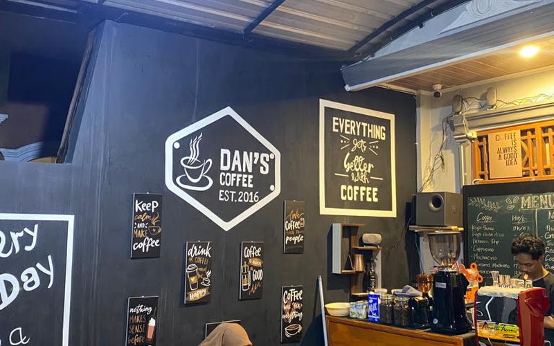DAN'S COFFEE