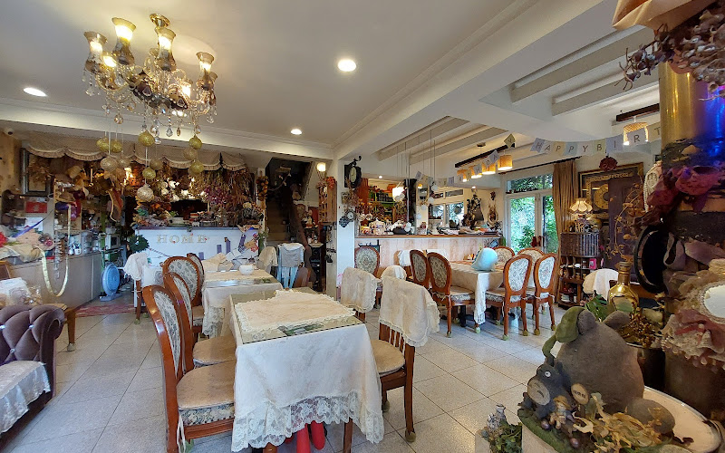 幸福王国庭園餐庁