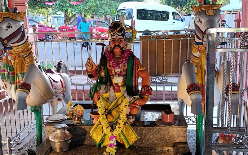 Sri Maha Muniswarar Temple