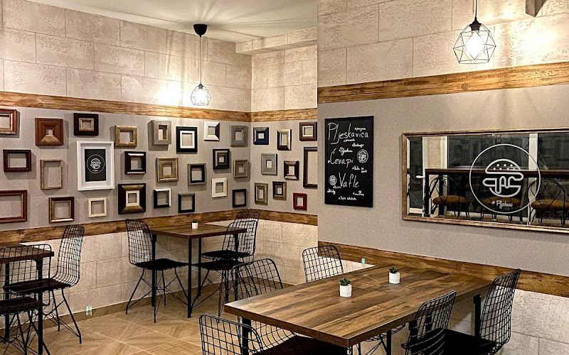 Bistro Pljeskana / Бистро Пљескана