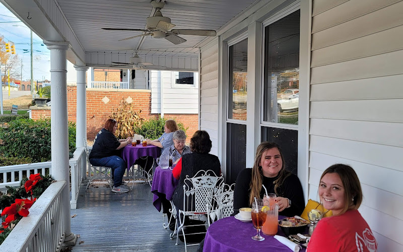 Mrs Lacy's Magnolia House