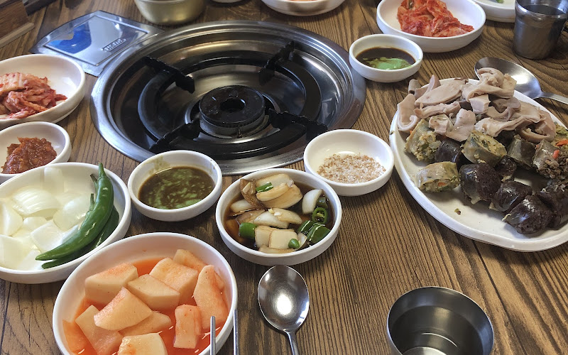 울릉도손순대국밥