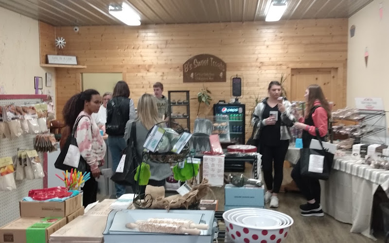 B's Sweet Treats & Kitchen Cove