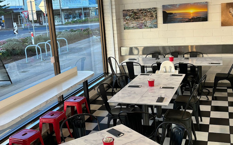 Rob's Cafe and Restaurant