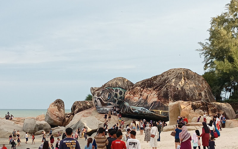 Pantai Pelindung