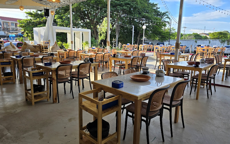 ธง หมูกระทะ สัตหีบ