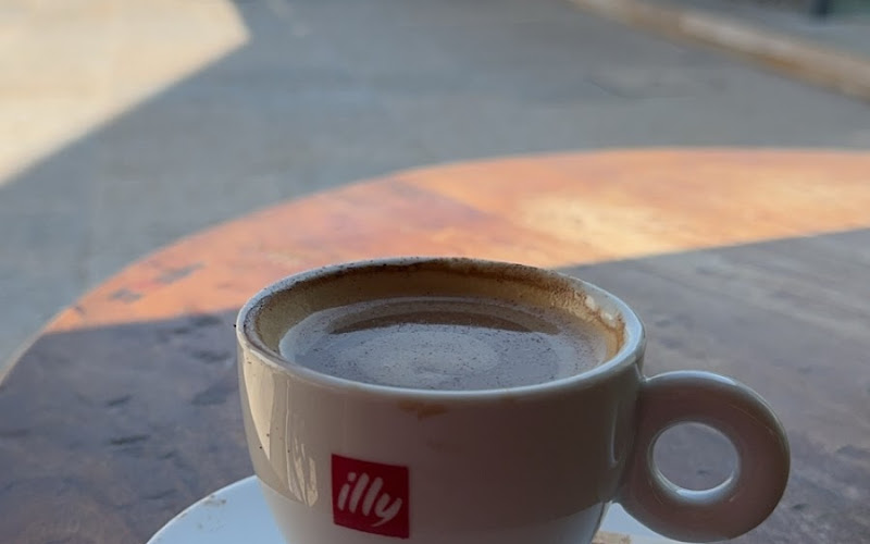 COFFEE LOUNGE DA PRAçA SESIMBRA