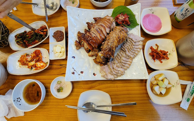 서대문족발유천점