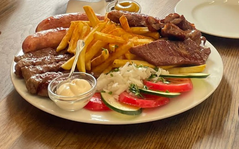Elena - Caffe & Grill