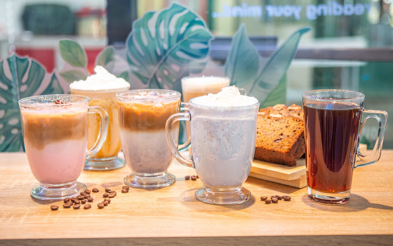 Three Peaches Gelato and Coffee