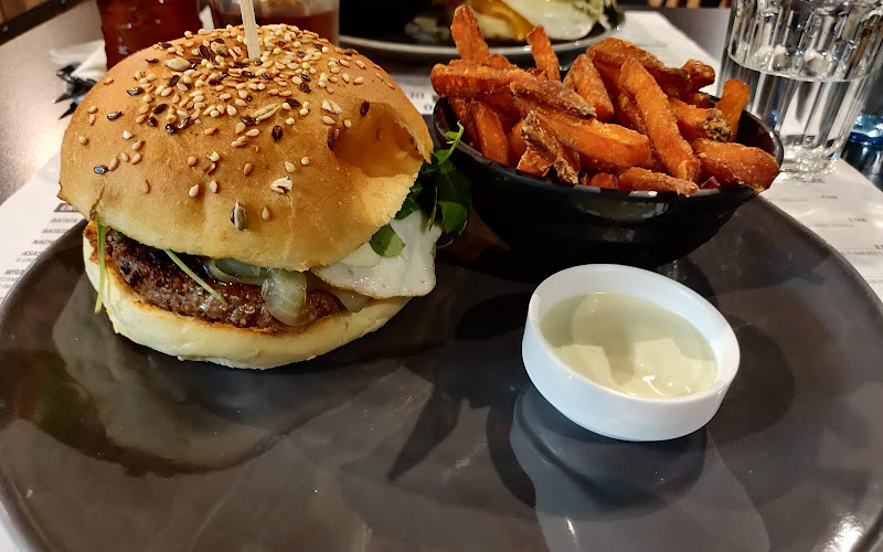 Enigma - Handmade Burger - Fatima