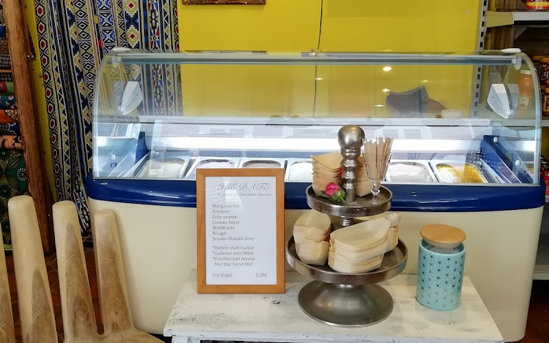 eKhaya Cafe Boutique