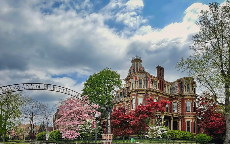 Julia-Ann Square Historic District