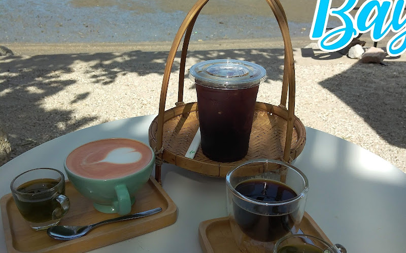 Bay Camp Cafe : เบย์ แคมป์ คาเฟ่