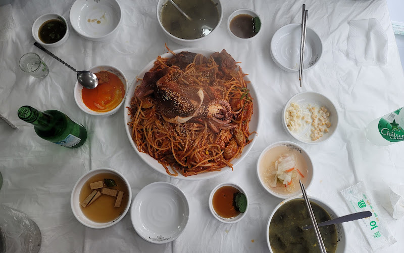 아구세상 두정점