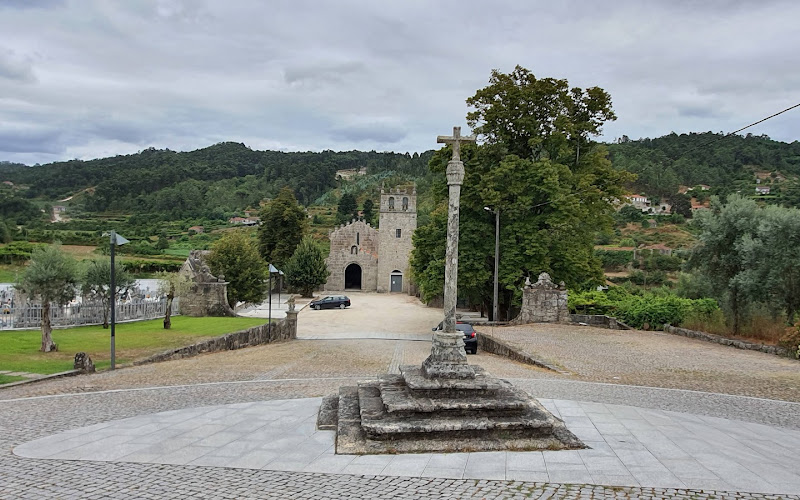 Mosteiro de São Martinho de Mancelos