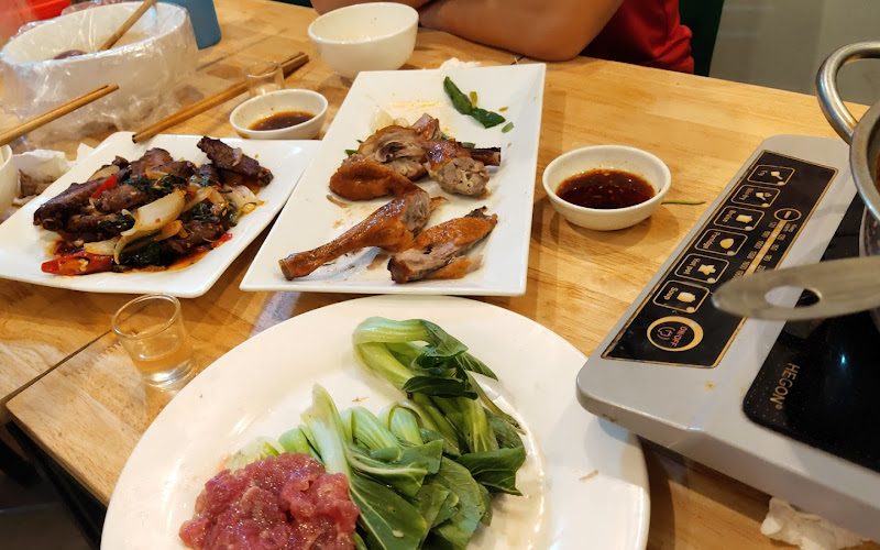 Tiệm quay Ngô Hoàng