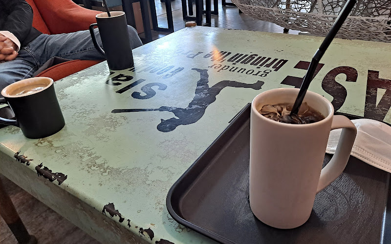 Baseball Café