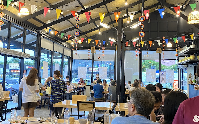 สากลนคร - ส้มตำ ยำ ย่าง | สาขาพุทธบูชา